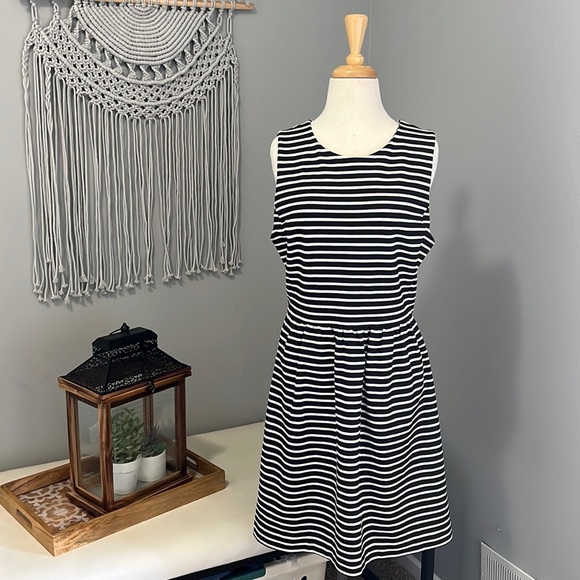 J. Crew Dresses & Skirts - 3/$25 NWT J Crew sleeveless stripe dress